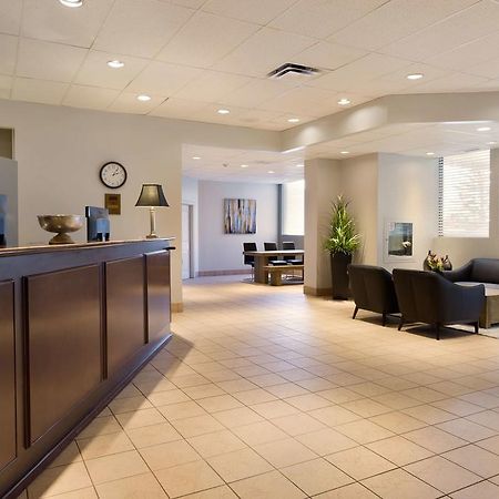 Travelodge Calgary Macleod Trail المظهر الخارجي الصورة